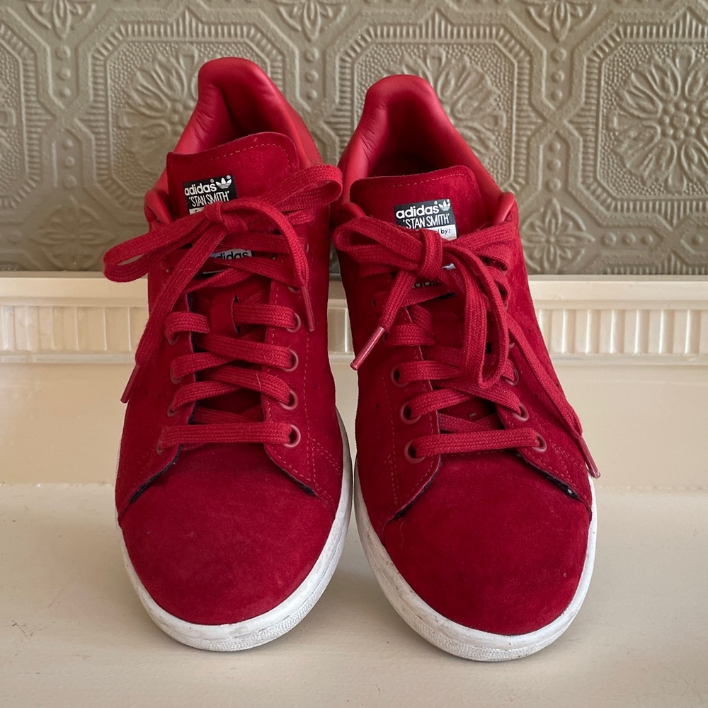 Women's 7.5 Adidas Stan Smith Rita Ora Red Suede Sneakers